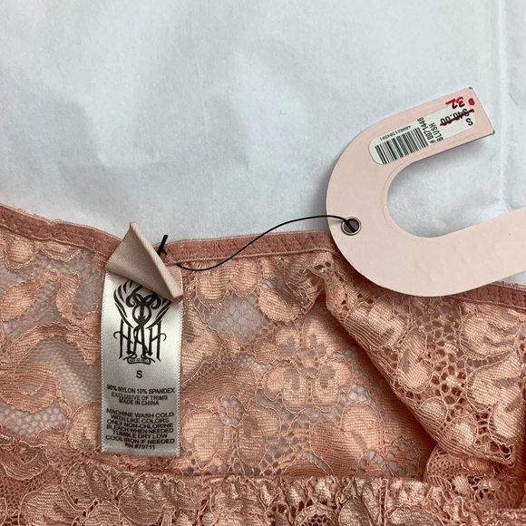 PINK LACE HIGH WAISTED PANTY - Picture 5 of 6